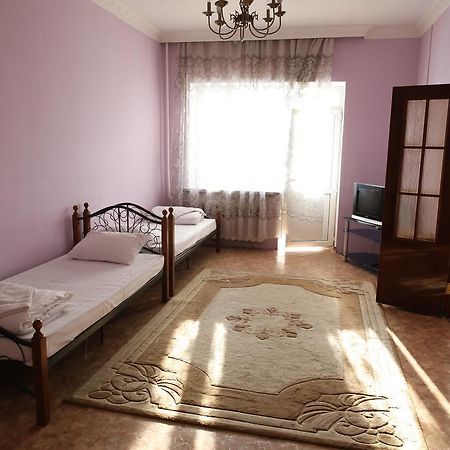 Hotel Alkuat Astana Ngoại thất bức ảnh