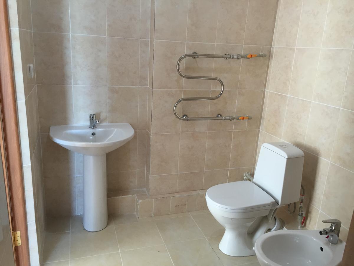 Hotel Alkuat Astana Ngoại thất bức ảnh