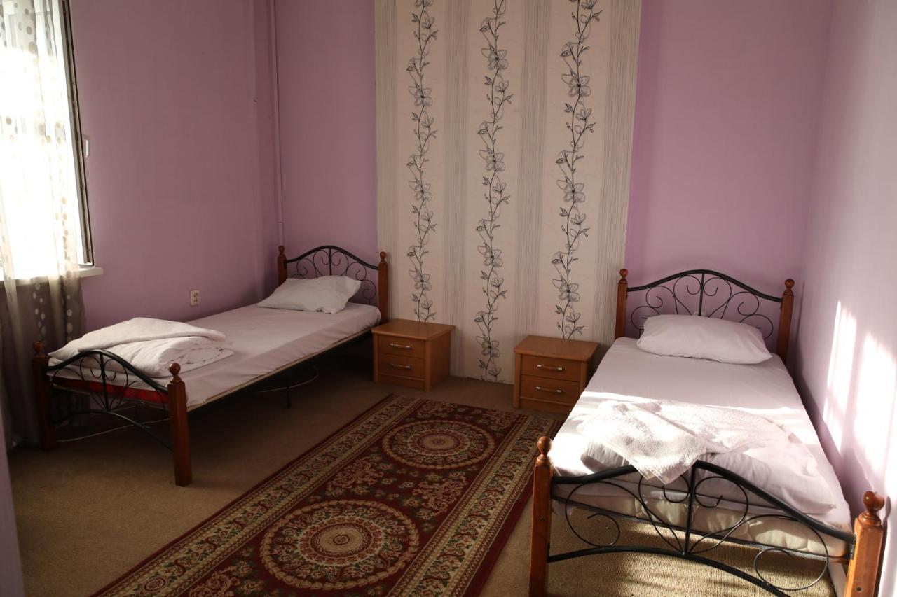 Hotel Alkuat Astana Ngoại thất bức ảnh