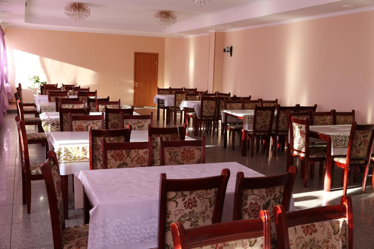 Hotel Alkuat Astana Ngoại thất bức ảnh